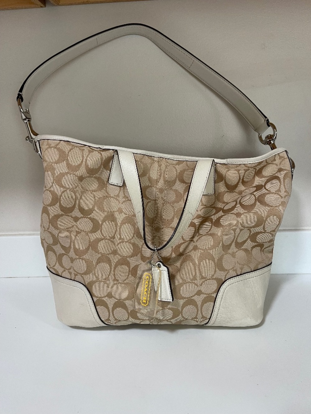 Coach New York Hadley Signature Duffle A1480-F28981 Tan Ivory Handles